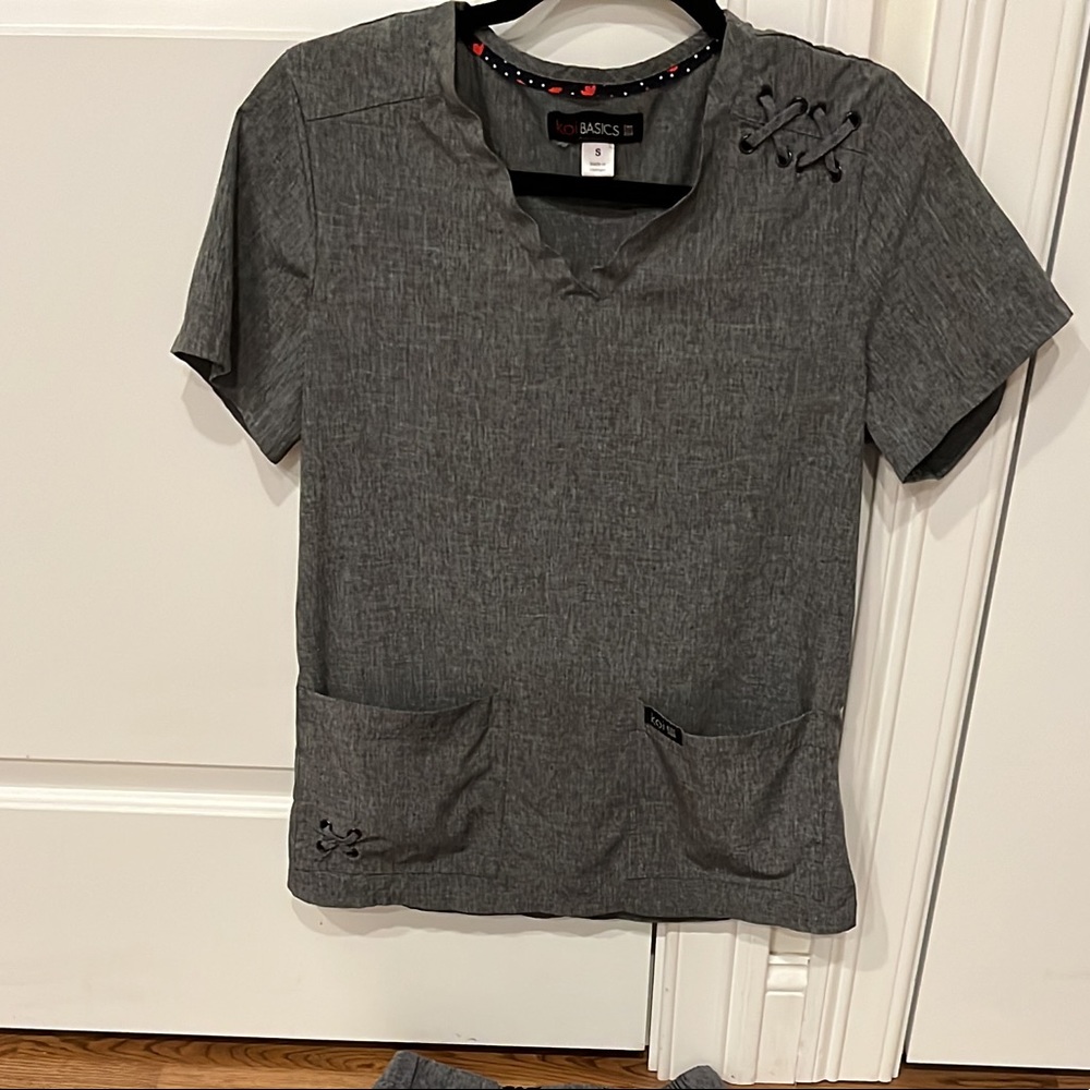 Grey scrub set